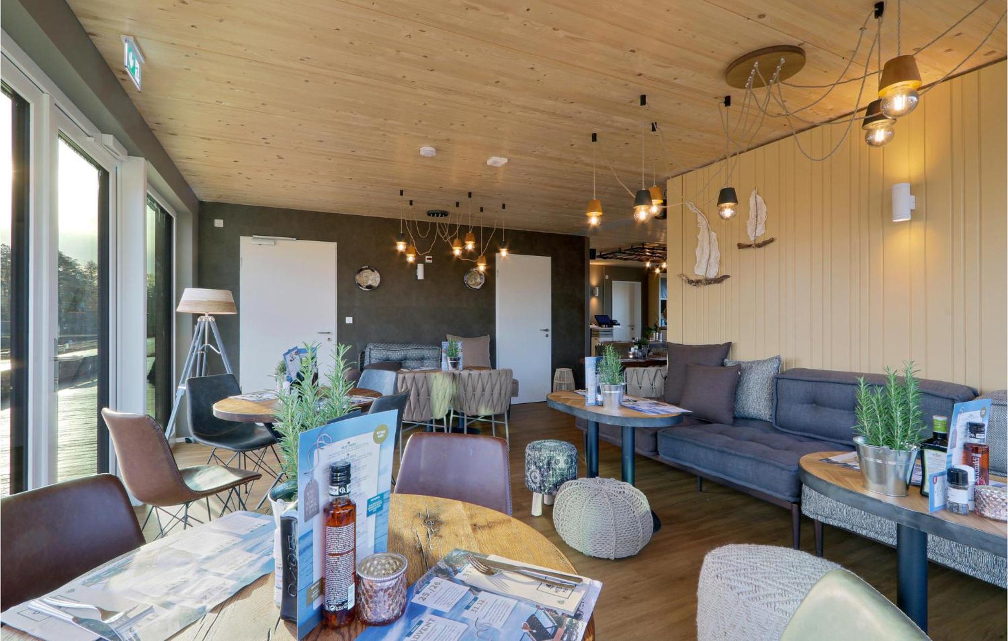 Beach Front Home In Lembruch-Duemmer See With Wifi Εξωτερικό φωτογραφία